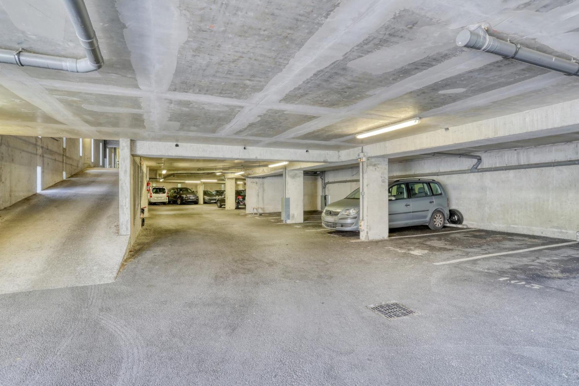 "Le Serenity ", Appartement Spacieux ,Balcon, Parking Prive Gratuit, Netflix, Proche Cdg Et Stade De France Stains Luaran gambar