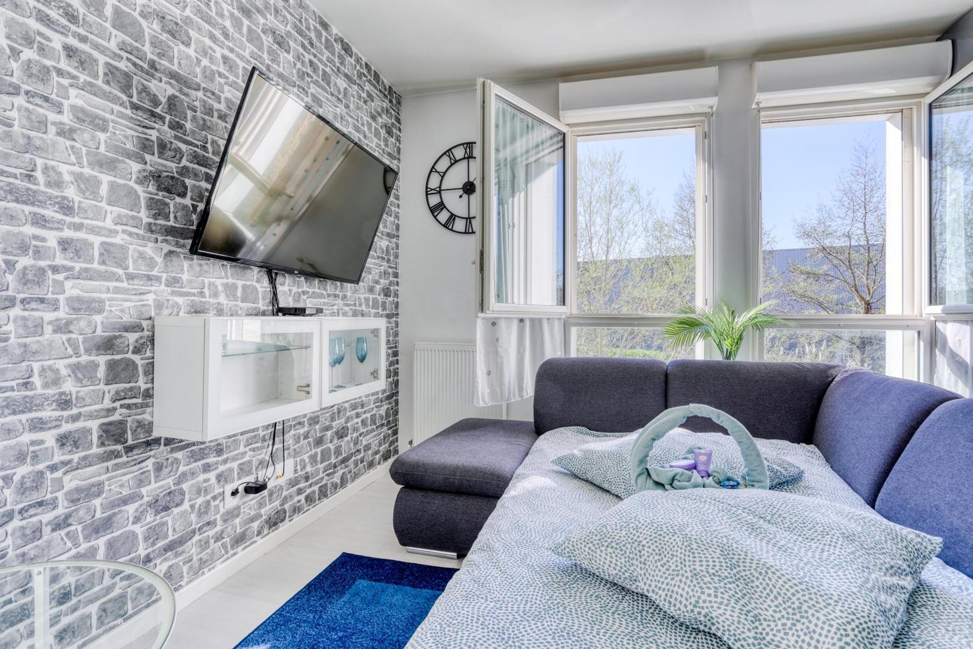 "Le Serenity ", Appartement Spacieux ,Balcon, Parking Prive Gratuit, Netflix, Proche Cdg Et Stade De France Stains Luaran gambar